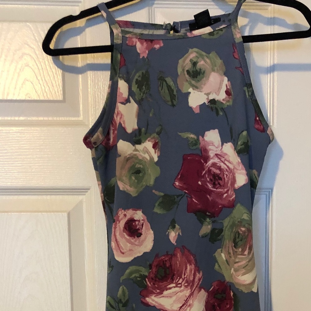 COPY - High neck midi floral bodycon dress w keyh…